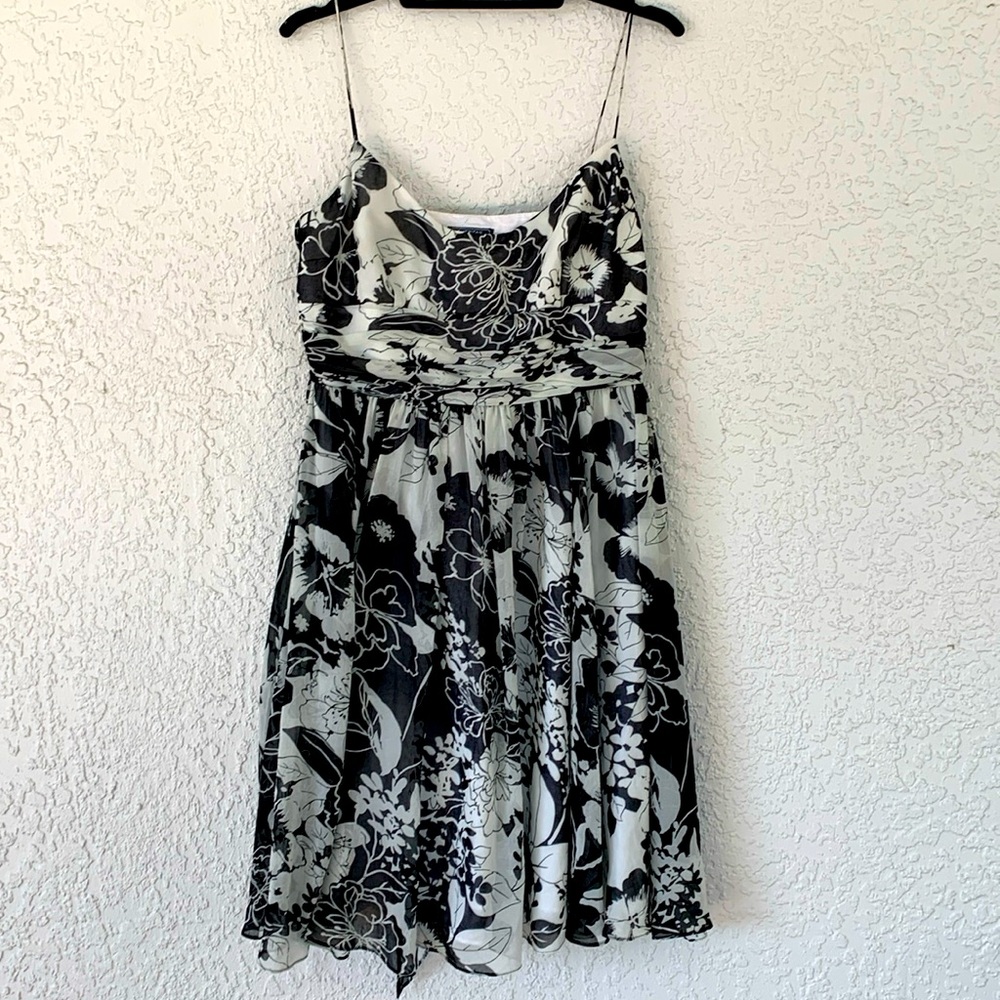 AMERICAN LIVING  WHITE AND BLACK THIN STRAPS DRESS WITH LINER
